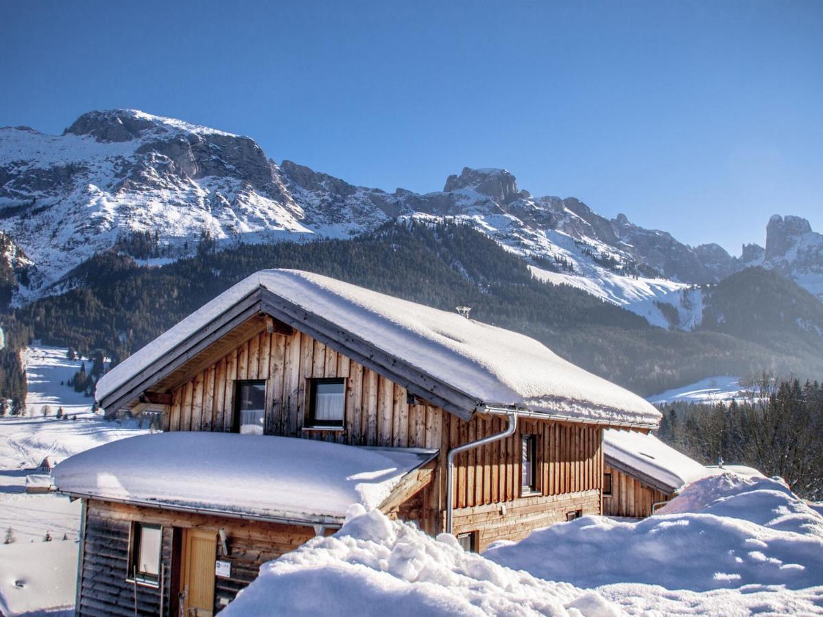 Вілла Chalet In Annaberg-Lungoetz With Shared Sauna Номер фото