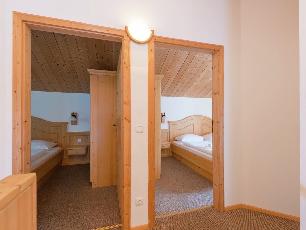 Вілла Chalet In Annaberg-Lungoetz With Shared Sauna Екстер'єр фото