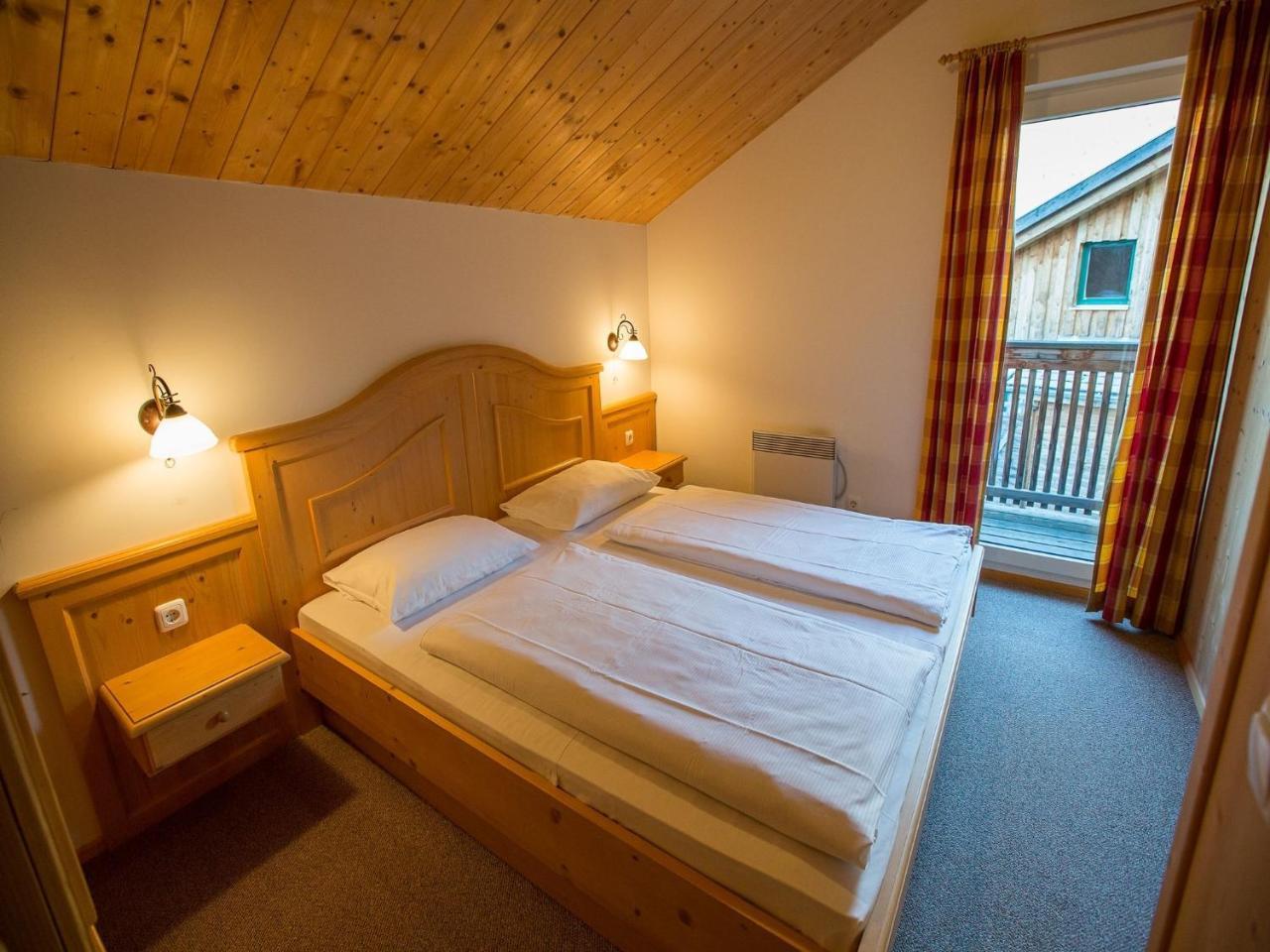 Вілла Chalet In Annaberg-Lungoetz With Shared Sauna Екстер'єр фото